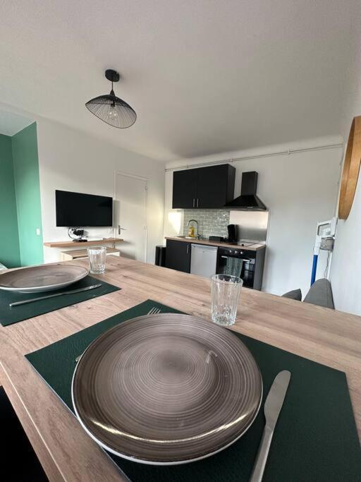 Appartement Proche Paris Et Metro - Parking Prive Maisons-Alfort Eksteriør billede